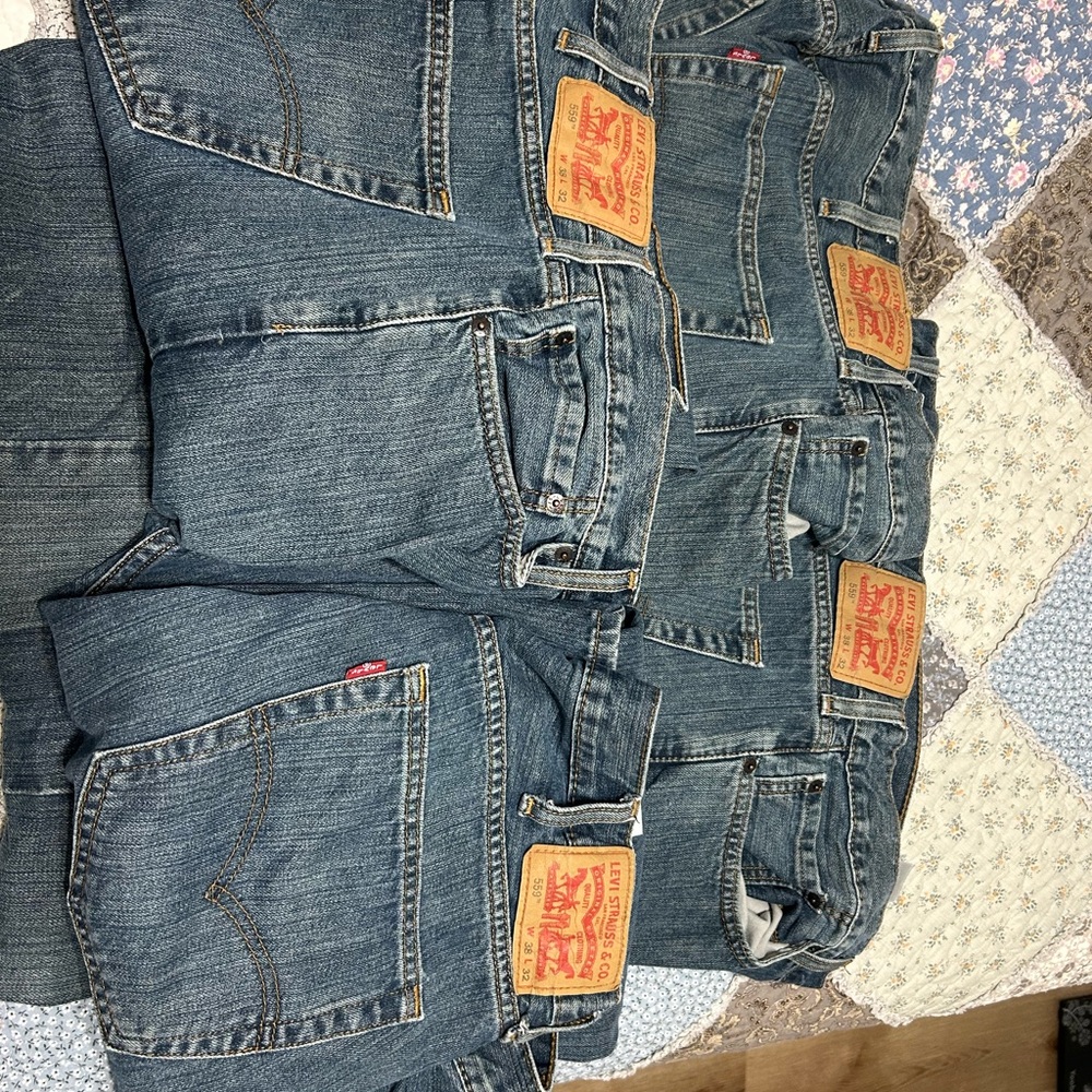 Levi's Relaxed Fit Men's Denim Jeans 38x32
